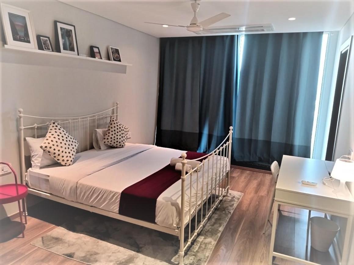 Guest House Service Apartments プネ エクステリア 写真